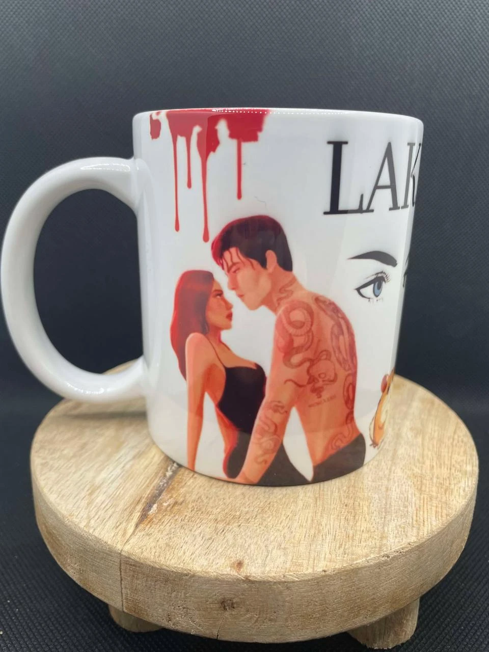 ☕ Mug en Céramique – Lakestone 📖💙